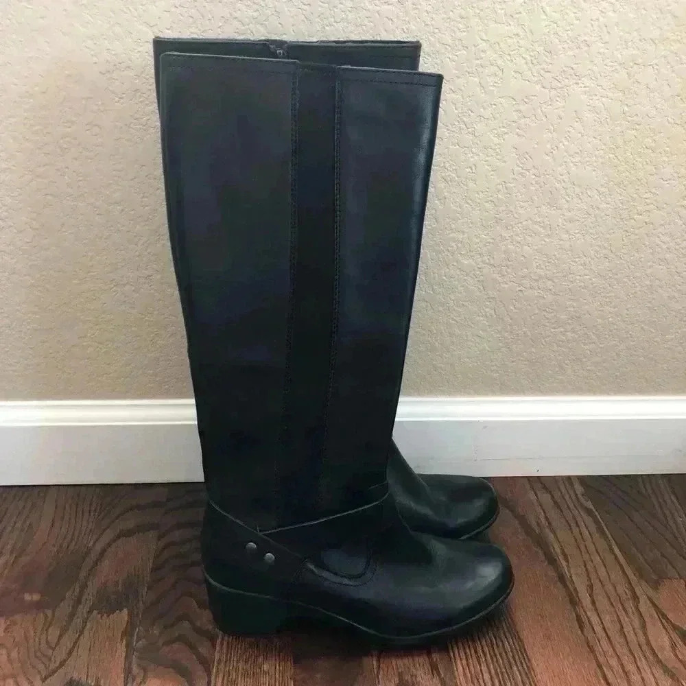 Clarks Malia Willo Tall Knee High Equestrian Leather Boots Women’s SZ 6 26112194